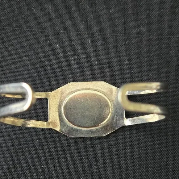 Vintage Silver Cuff Style "G" Bracelet - Picture 6 of 6